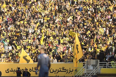 حال و هوای ورزشگاه نقش جهان در ال‌کلاسیکوی خاص