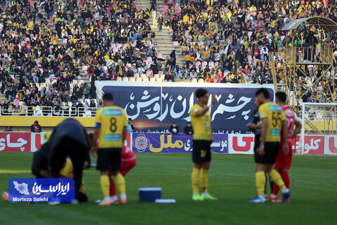 چشم ایران روشن؛ بازتاب افتتاح فاز اول بزرگترین نیروگاه خورشیدی ایران در ورزشگاه نقش جهان