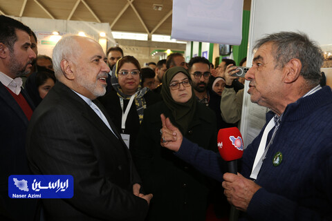 بازدید سخنگوی دولت، معاون راهبردی و معاون امور زنان رئیس جمهور از نمایشگاه محیط زیست