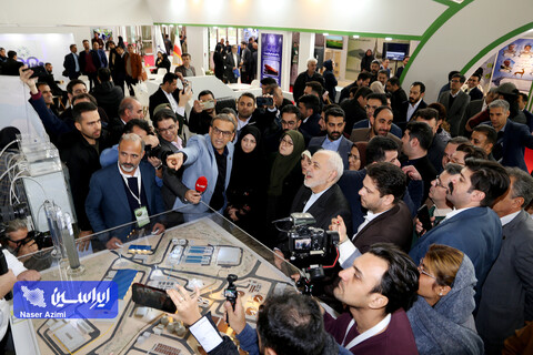 بازدید سخنگوی دولت، معاون راهبردی و معاون امور زنان رئیس جمهور از نمایشگاه محیط زیست