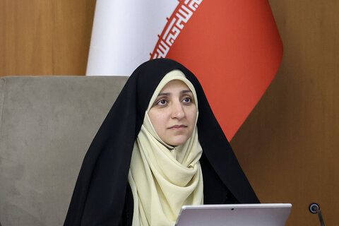 حمایت از کسب و کار بانوان برنامه اولویت‌دار دولت چهاردهم است