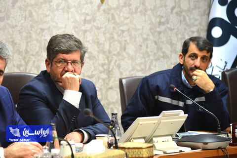 نشست صمیمانه مدیرعامل و معاونین شرکت فولاد مبارکه با مدیرعامل شرکت راه آهن جمهوری اسلامی ایران و هیئت همراه