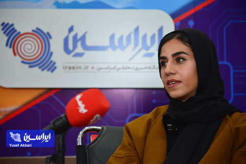 مصاحبه اختصاصی پایگاه خبری تحلیلی ایراسین با فاطمه عادلی