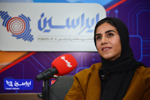 مصاحبه اختصاصی پایگاه خبری تحلیلی ایراسین با فاطمه عادلی