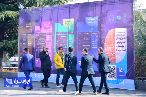 غرفه فولاد مبارکه در دومین روز چهاردهمین نمایشگاه بین‌المللی انرژی‌های تجدیدپذیر