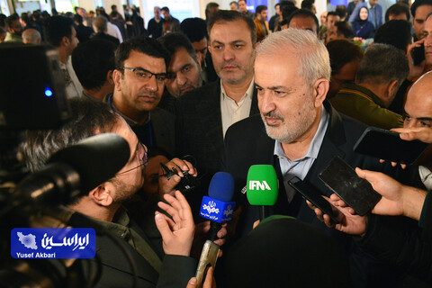 بازدید وزیر نیرو از چهاردهمین نمایشگاه بین‌المللی انرژی‌های تجدیدپذیر