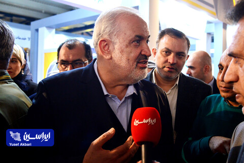 بازدید وزیر نیرو از چهاردهمین نمایشگاه بین‌المللی انرژی‌های تجدیدپذیر