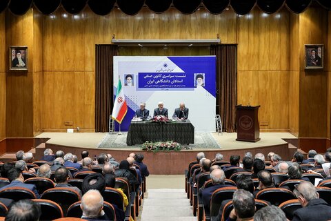 دولت وفاق ملی، منتخب دانشگاهی است / ضرورت ایجاد منطقه آزاد علم و فناوری