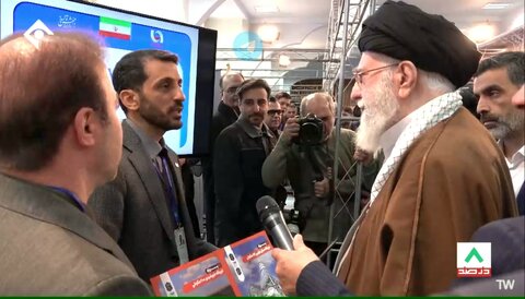 ارائه گزارش محمدیاسر طیب‌نیا، مدیرعامل فولاد مبارکه به رهبر انقلاب در خصوص اقدامات انجام شده در جهت رفع ناترازی‌ها