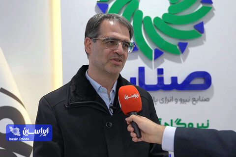 تحلیل ساده‌انگارانه