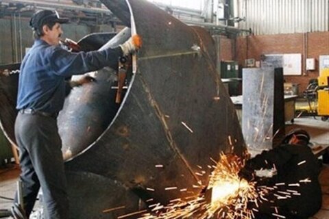 تعیین دستمزد ۱۴۰۴ کارگران باید مطابق واقعیت جامعه باشد