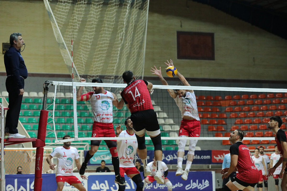 شانس حضور در پلی‌آف برای والیبالیست‌های گیتی‌پسند زنده شد