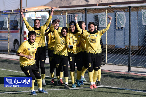 دومین دربی به نام سپاهان/ پنجمین دبل طلایی هم سهم همشهری شد