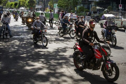 سن دریافت گواهینامه موتورسیکلت به ۱۶ سال کاهش یافت