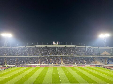 حضور پرشور هواداران استقلال در ورزشگاه آزادی