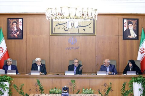 تامین ذخایر مایحتاج معیشتی مردم به لحاظ مدیریتی ایراد دارد