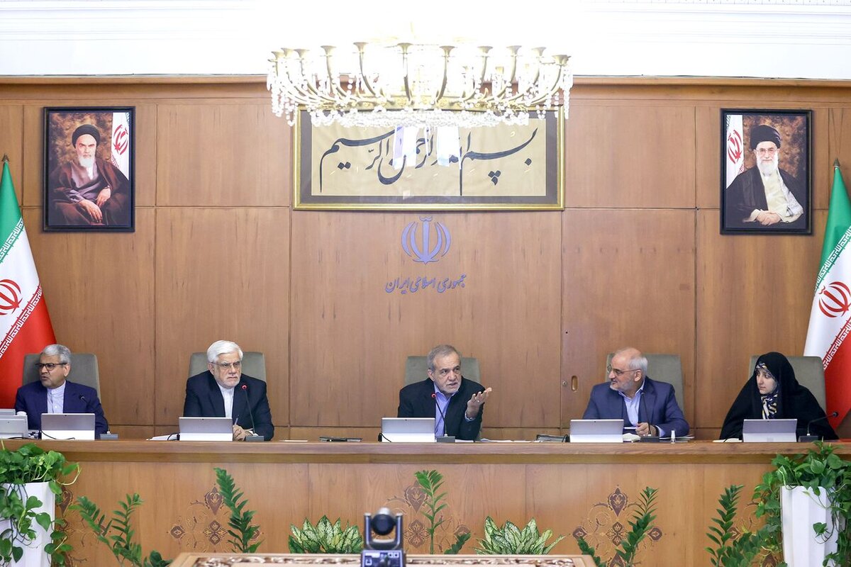 تامین ذخایر مایحتاج معیشتی مردم به لحاظ مدیریتی ایراد دارد