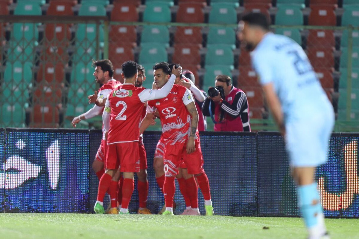 خلاصه بازی پرسپولیس - گل‌گهر/ برد با گل سردار