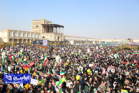 راهپیمایی یوم‌الله ۲۲ بهمن در اصفهان