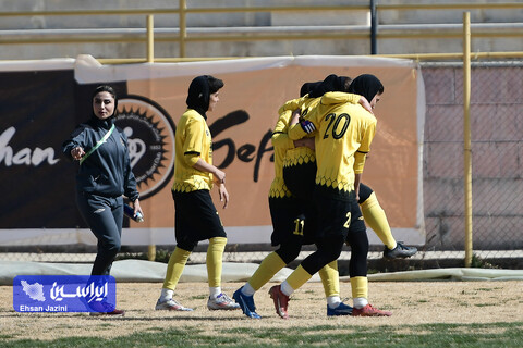 توقف بانوان سپاهان در آخرین بازی فصل