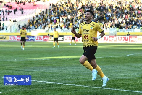 مهدی لیموچی بهترین بازیکن سپاهان در سال ۱۴۰۳ از نگاه مخاطبان ایراسین