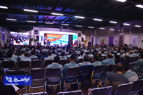 آیین تكریم و معارفه مدیرعامل شركت فولاد مباركه