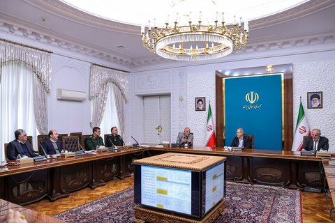  بهره‌گیری از ظرفیت‌ها و نیروهای محلی در طرح‌های توسعه دریا محور در اولویت باشد