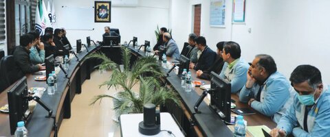 لزوم توزیع عادلانه برق و گاز در کل صنایع فولادی