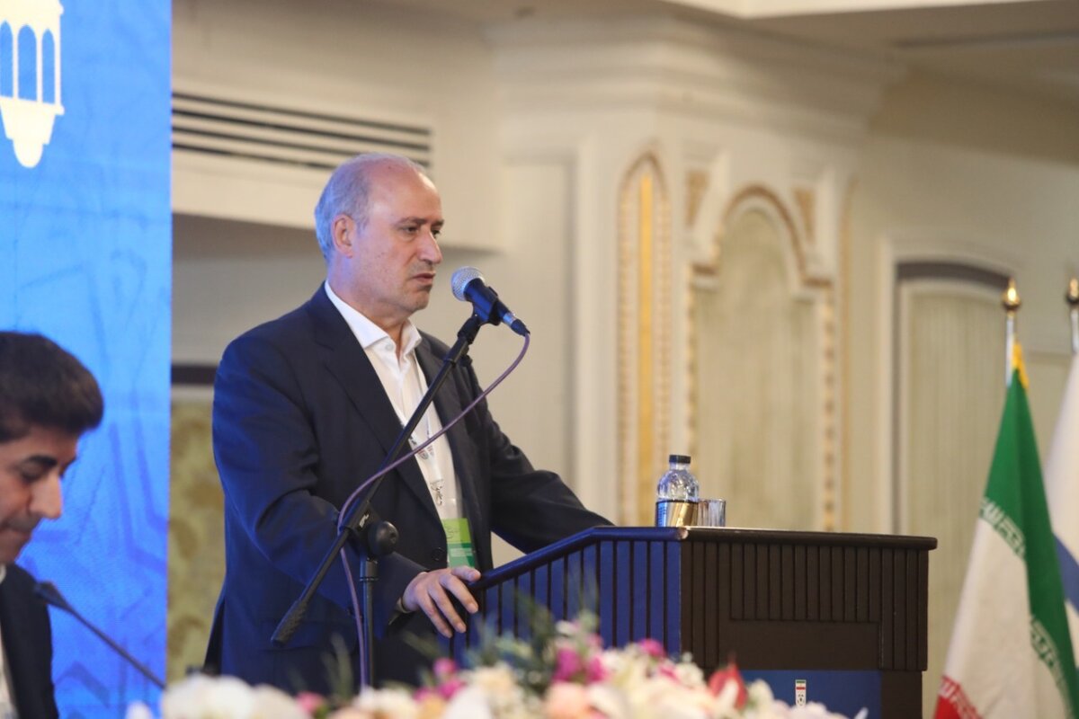 تاج: رئیس فدراسیون:مردم ما سلحشورند/باید به نیروهای مسلح دست مریزاد گفت