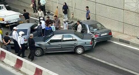 بی‌اطلاعی رانندگان از قانون کروکی از عوامل ترافیک بزرگراه‌های اصفهان است