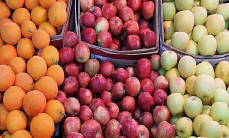 ذخیره ۲۰ هزارتن سیب و پرتقال برای تنظیم بازار میوه شب عید