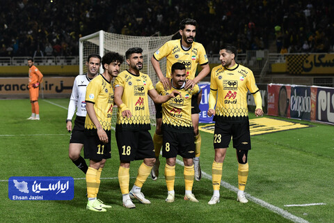 فولاد یکی از مسیرهای سپاهانی‌ها برای بازگشت به صدر جدول