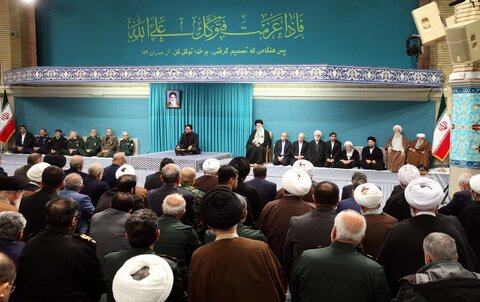 رهبر معظم انقلاب: اصرار برخی از دولت‌های قلدر برای مذاکره، به منظور حل مسائل نیست