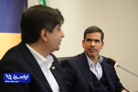 مراسم تحویل آخرین واحد لوکوموتیو مجتمع فولاد مبارکه