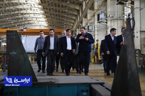 مراسم تحویل آخرین واحد لوکوموتیو مجتمع فولاد مبارکه