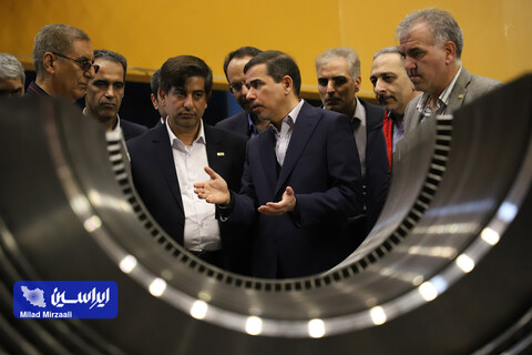 مراسم تحویل آخرین واحد لوکوموتیو مجتمع فولاد مبارکه