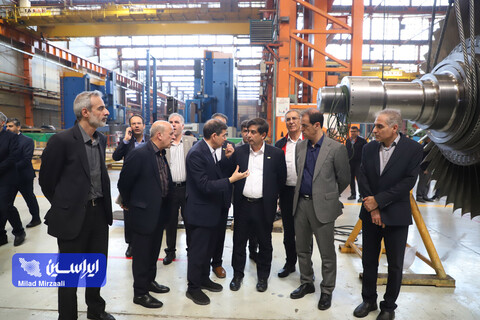 مراسم تحویل آخرین واحد لوکوموتیو مجتمع فولاد مبارکه