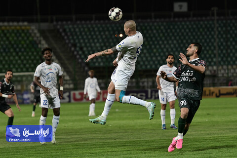 ذوب آهن - استقلال