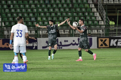 ذوب آهن - استقلال