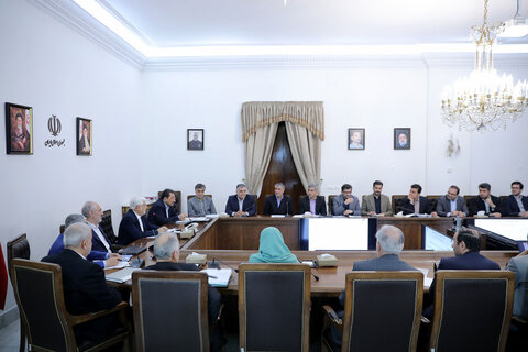 تاکید معاون اول رئیس جمهور بر زمانبندی دقیق مصوبات شورای اقتصاد / پنج مصوبه در آخرین جلسه سال ۱۴۰۳