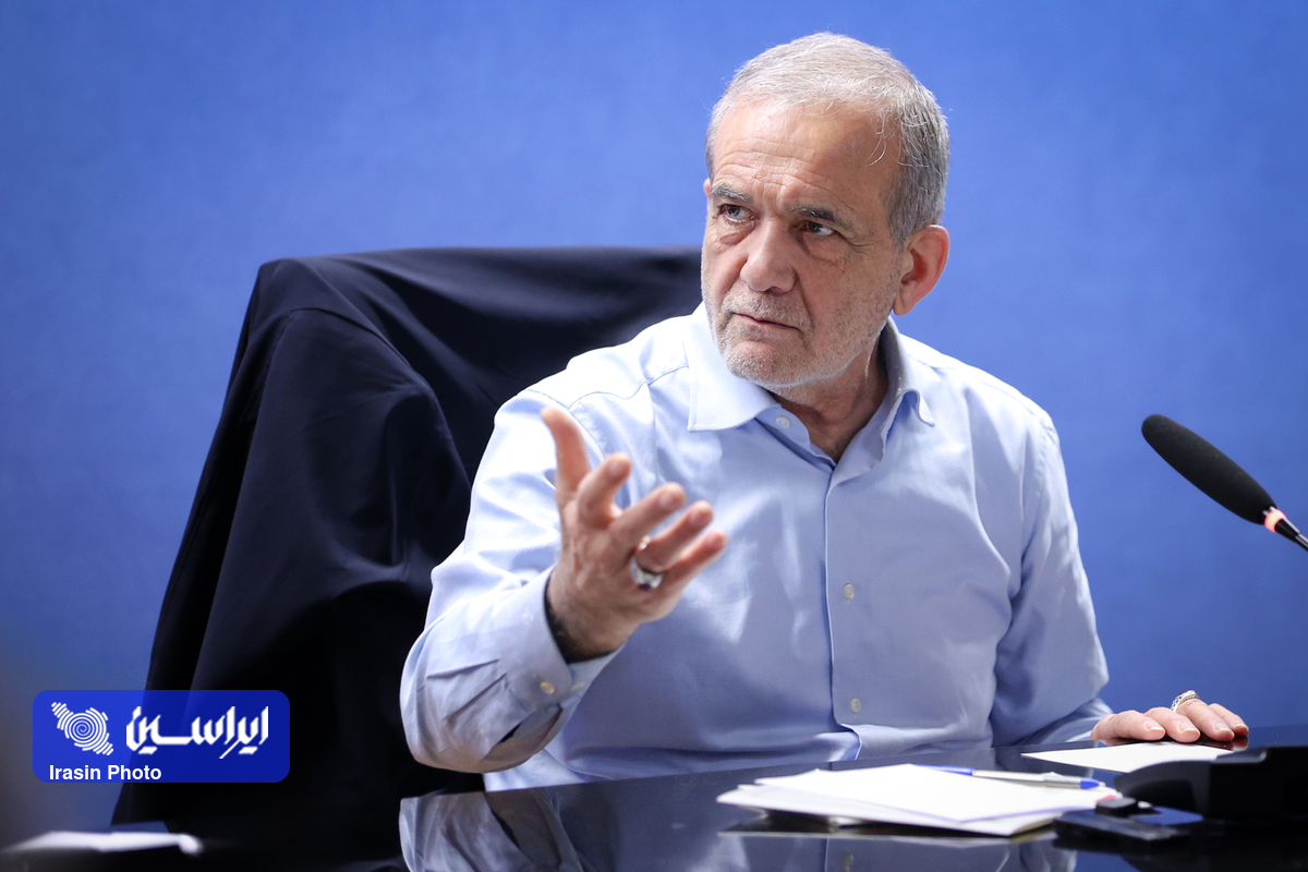 پزشکیان: برق کارخانه‌ها نباید قطع شود +فیلم