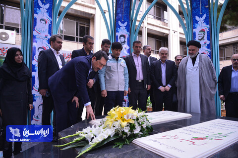 بازدید وزیر صمت از فولاد مبارکه در آخرین روز سال