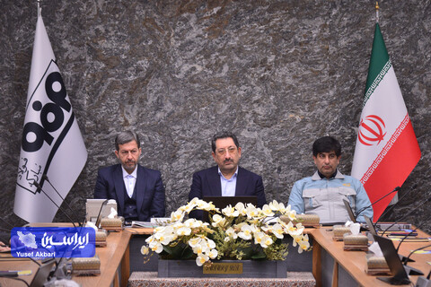 بازدید وزیر صمت از فولاد مبارکه در آخرین روز سال