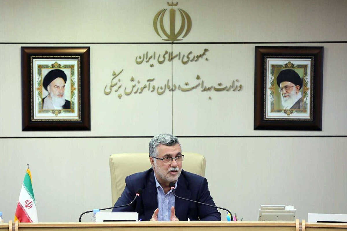 خودکفایی در تولید دارو و تجهیزات پزشکی از اولویت‌های دولت چهاردهم است