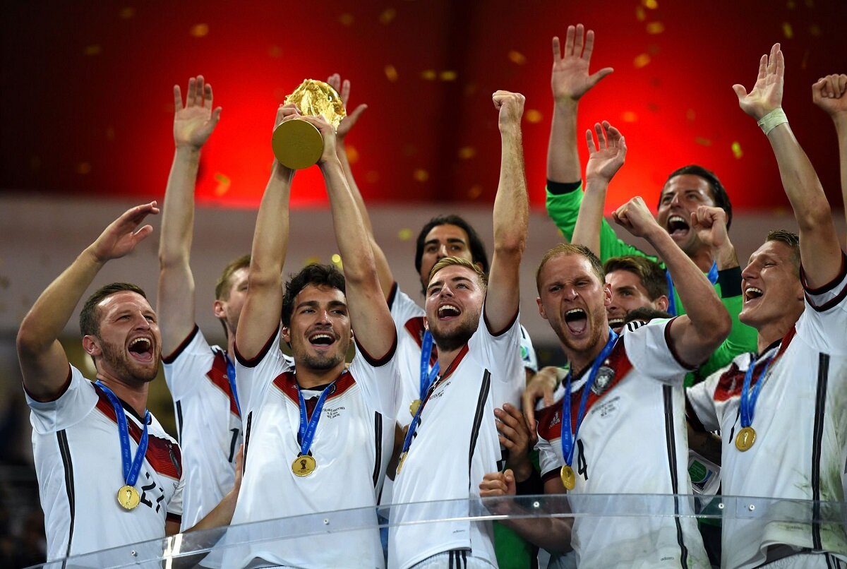 متس هوملس از فوتبال خداحافظی کرد
