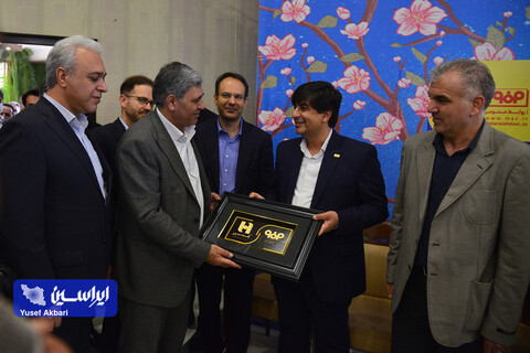 نشست‌ نوروزی مدیرعامل گروه فولاد مبارکه با مدیران عامل شرکت‌های زیرمجموعه، ذینفعان و شرکای کسب و کار