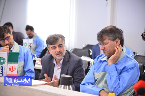 نشست مدیرعامل گروه فولاد مبارکه با مسئولین شرکت صناپ