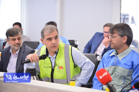 نشست مدیرعامل گروه فولاد مبارکه با مسئولین شرکت صناپ