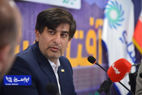 نشست مدیرعامل گروه فولاد مبارکه با مسئولین شرکت صناپ