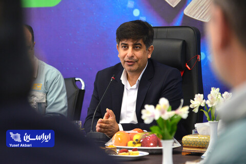 نشست مدیرعامل گروه فولاد مبارکه با مدیرعامل و مدیران شرکت فولاد و نورد سبا